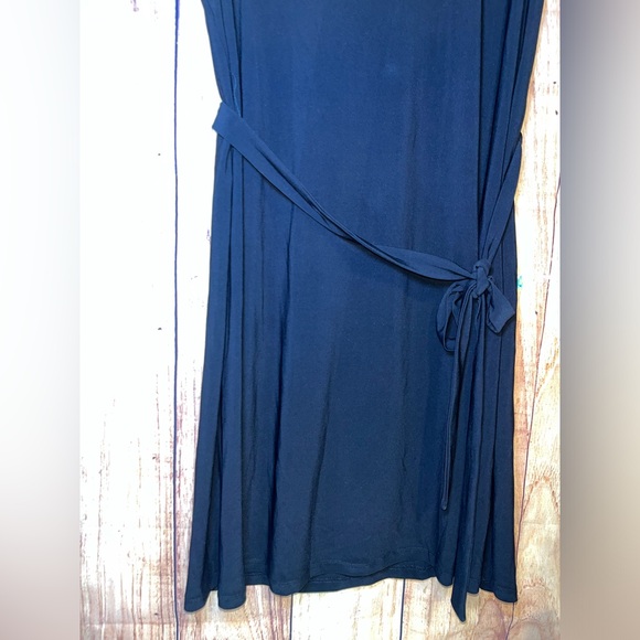 Anne Klein Size 10 Black Dress with gold accents NWT - Picture 2 of 7